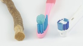 História da Escova Dental